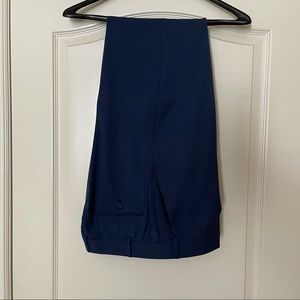Calvin Klein 46L Blue Suit New
